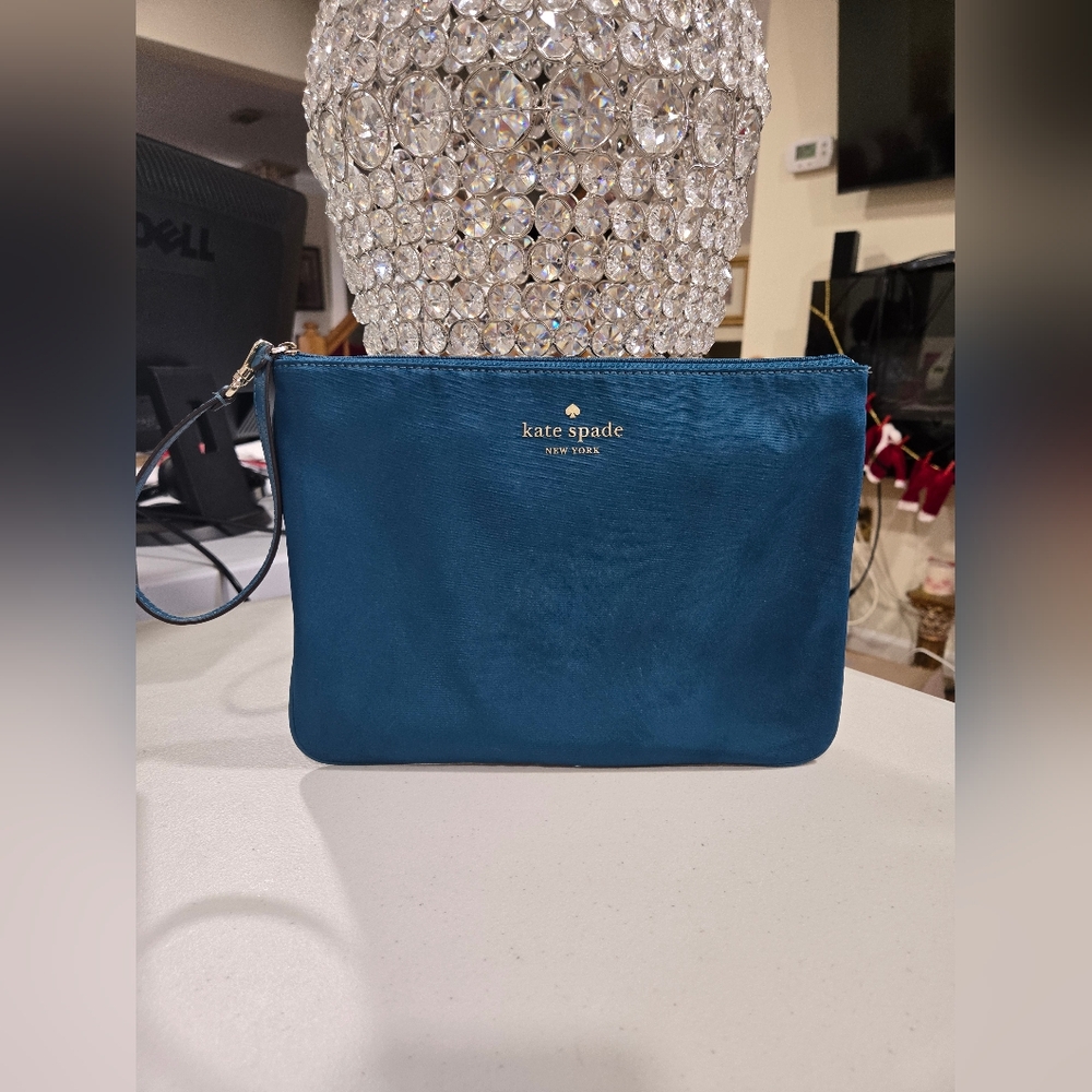 Kate Spade Large Wristlet